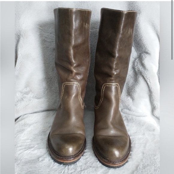 Frye Millie Campus Boot - Picture 1 of 8